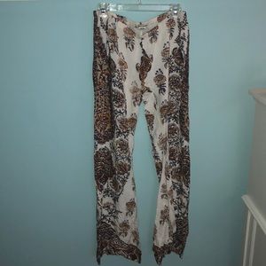 Never worn billabong patter flow pants